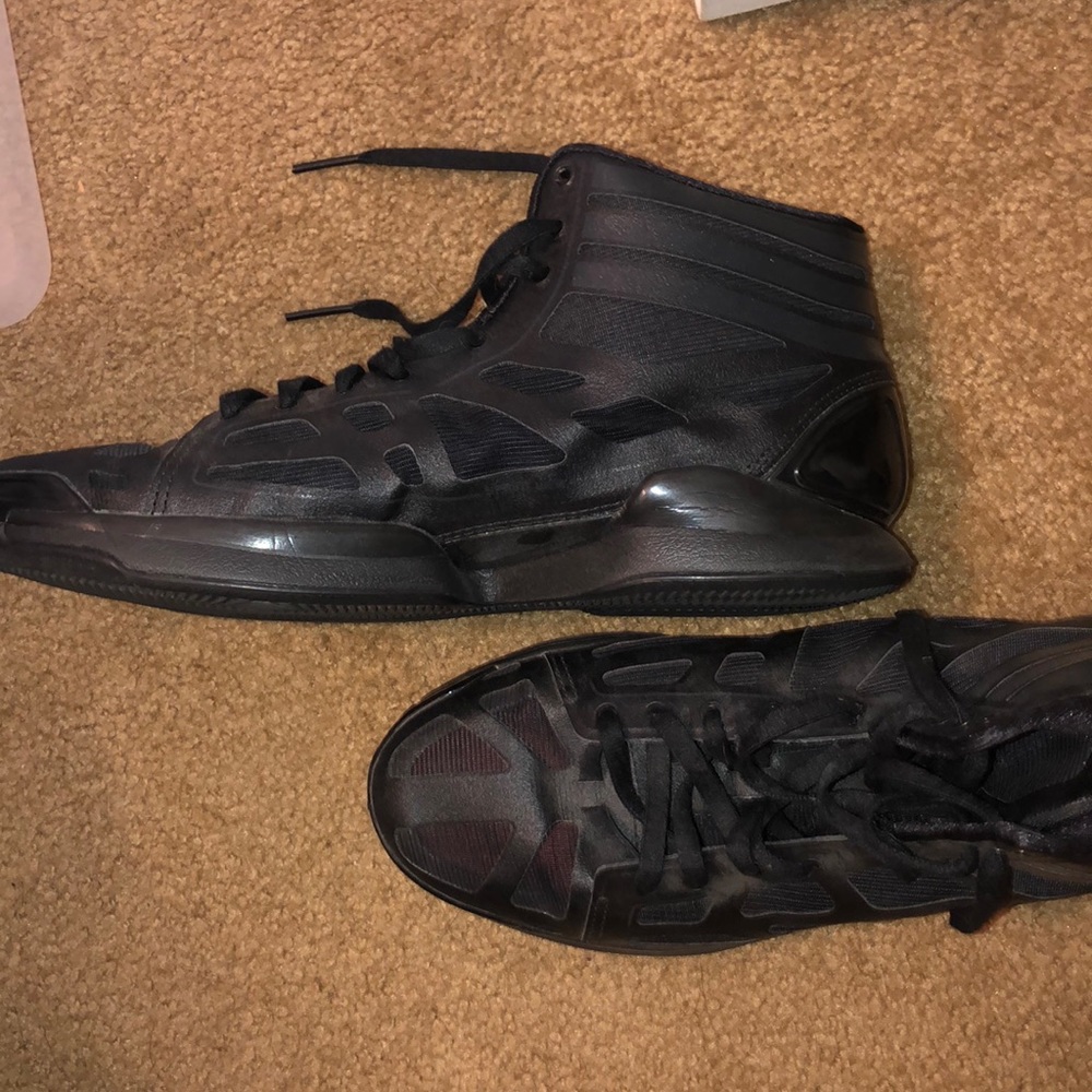 Adidas climate Cool basketball sneakers size 12